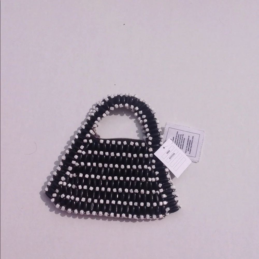 Urban Outfitters Black White Handbag Wood Beaded - Picture 2 of 2